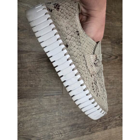 Ilse Jacobsen Women's Tulip 3868 Flats Wheat Beige Gold Metallic Shoes Euro 39 - Picture 7 of 9